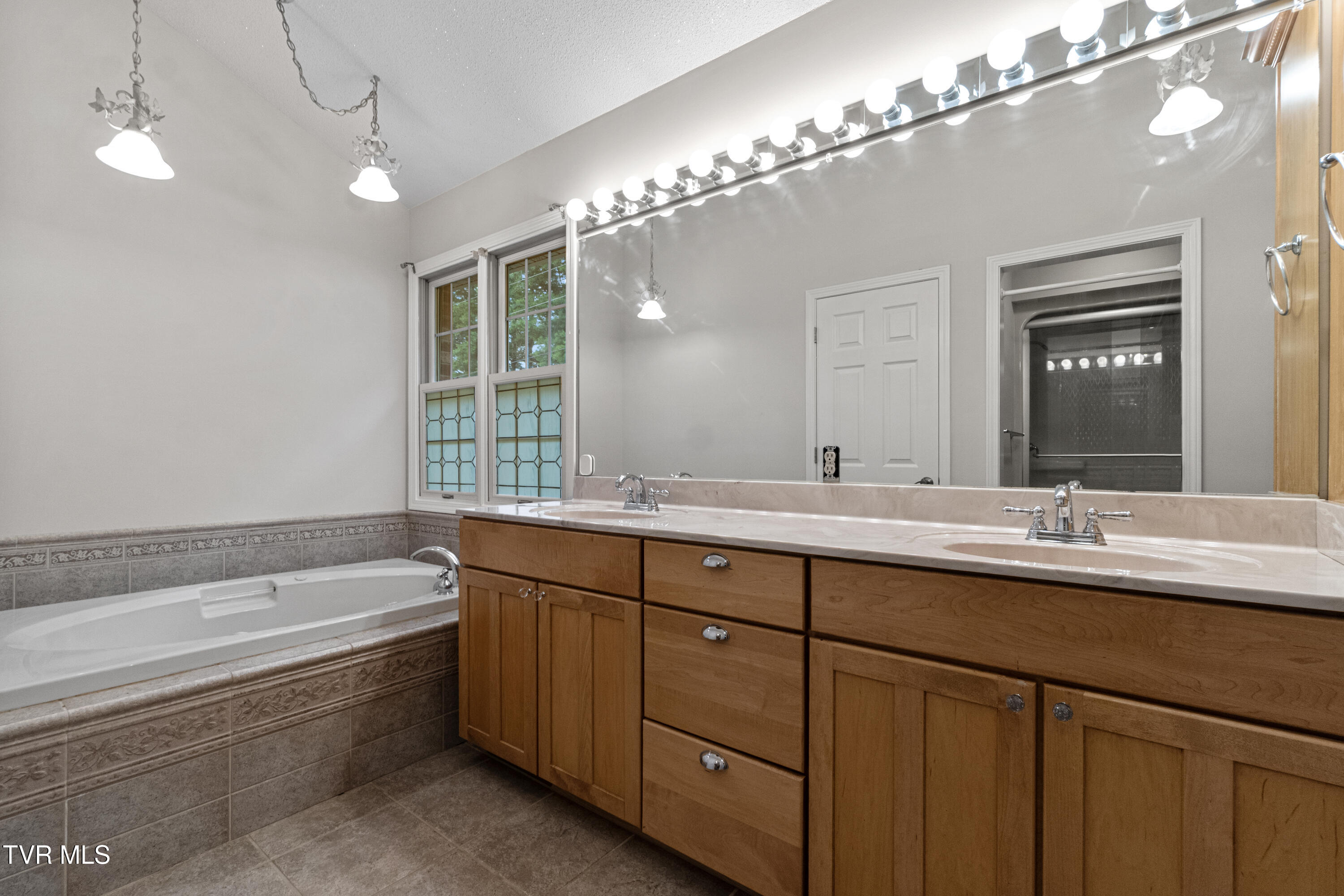 945 Dashaway Road Chuckey, TN 37641 - Photo 35 of 117 28