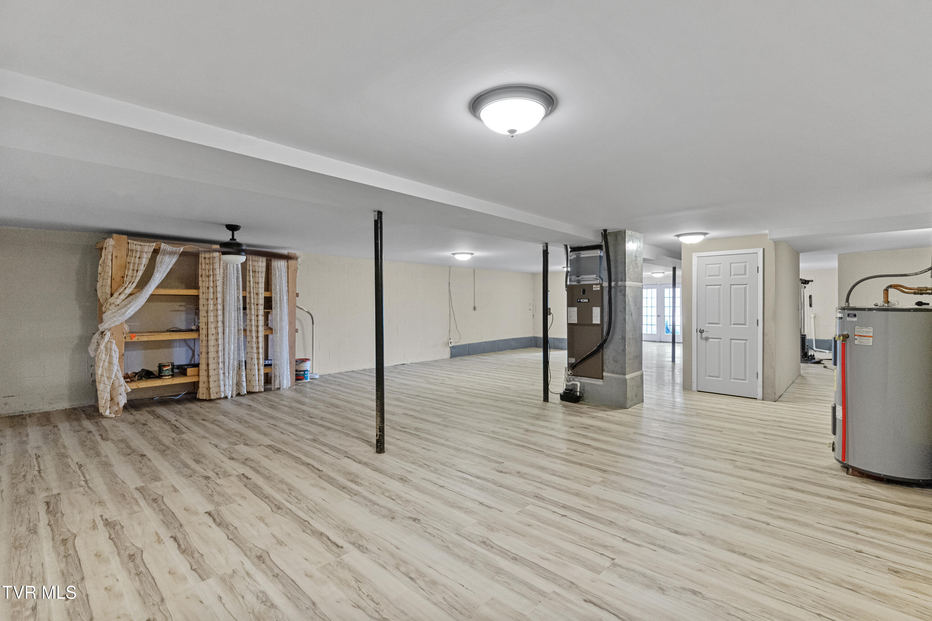 945 Dashaway Road Chuckey, TN 37641 - Photo 69 of 117 56