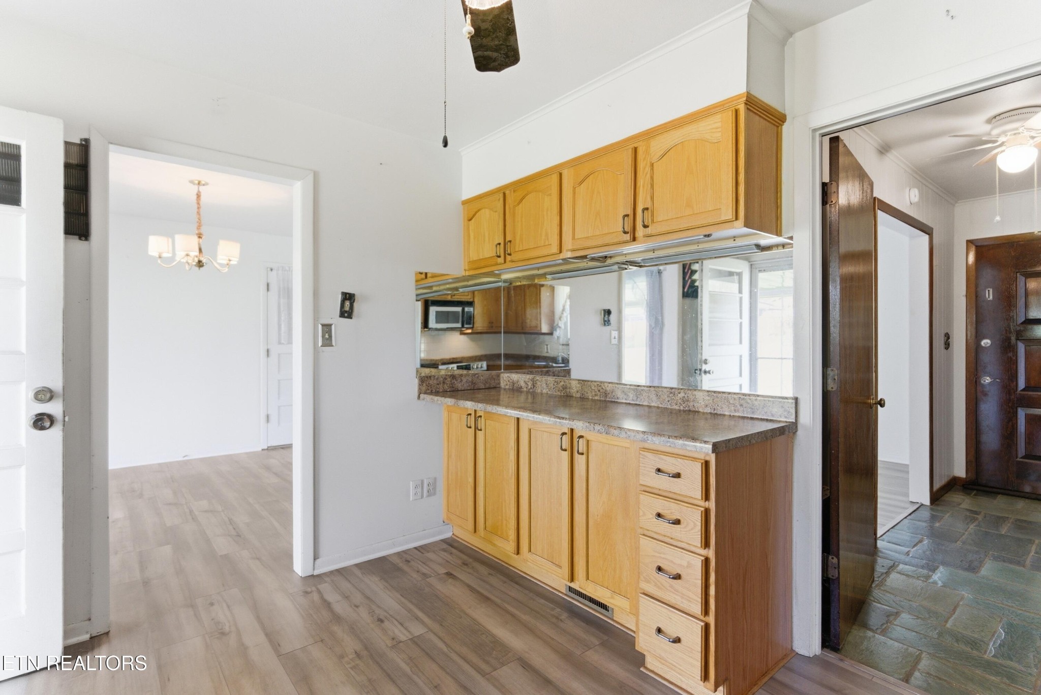 7336 Palmleaf Road Knoxville, TN 37918 - Photo 14 of 39 Gallery Image 14