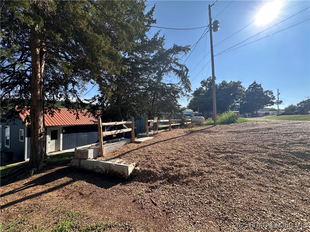 9 Point Plaza Edwards, MO 65326 - Photo 11 of 38