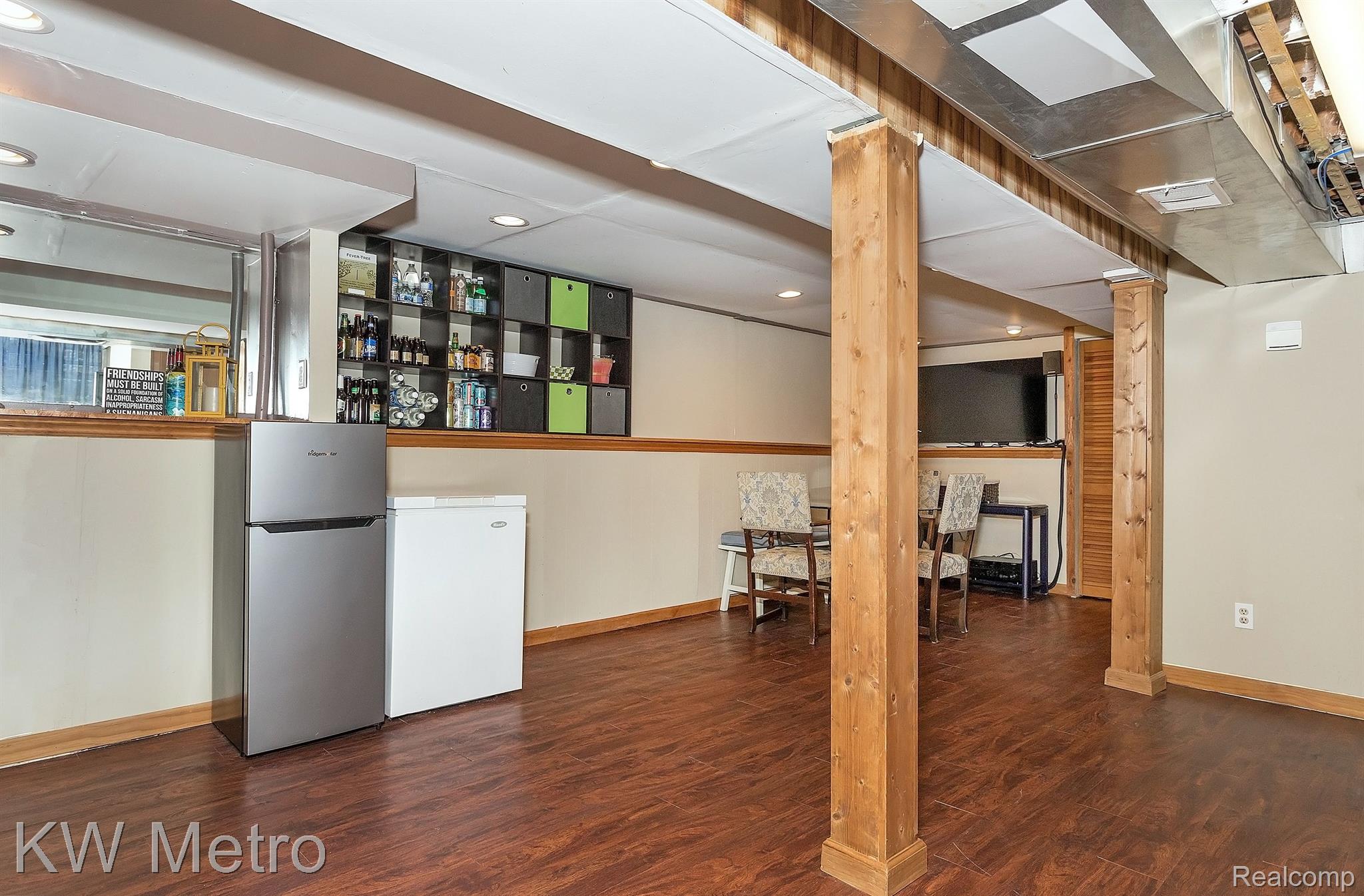 660 Trinway Road Troy, MI 48085 - Photo 35 of 50