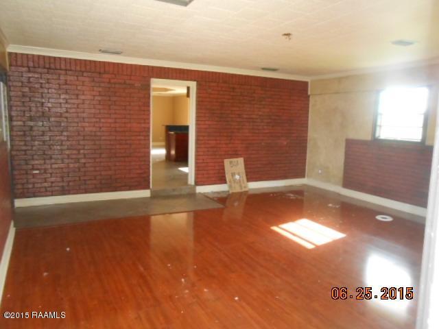 3100 College Road Jeanerette, LA 70544 - Photo 3 of 18 DSCN6324