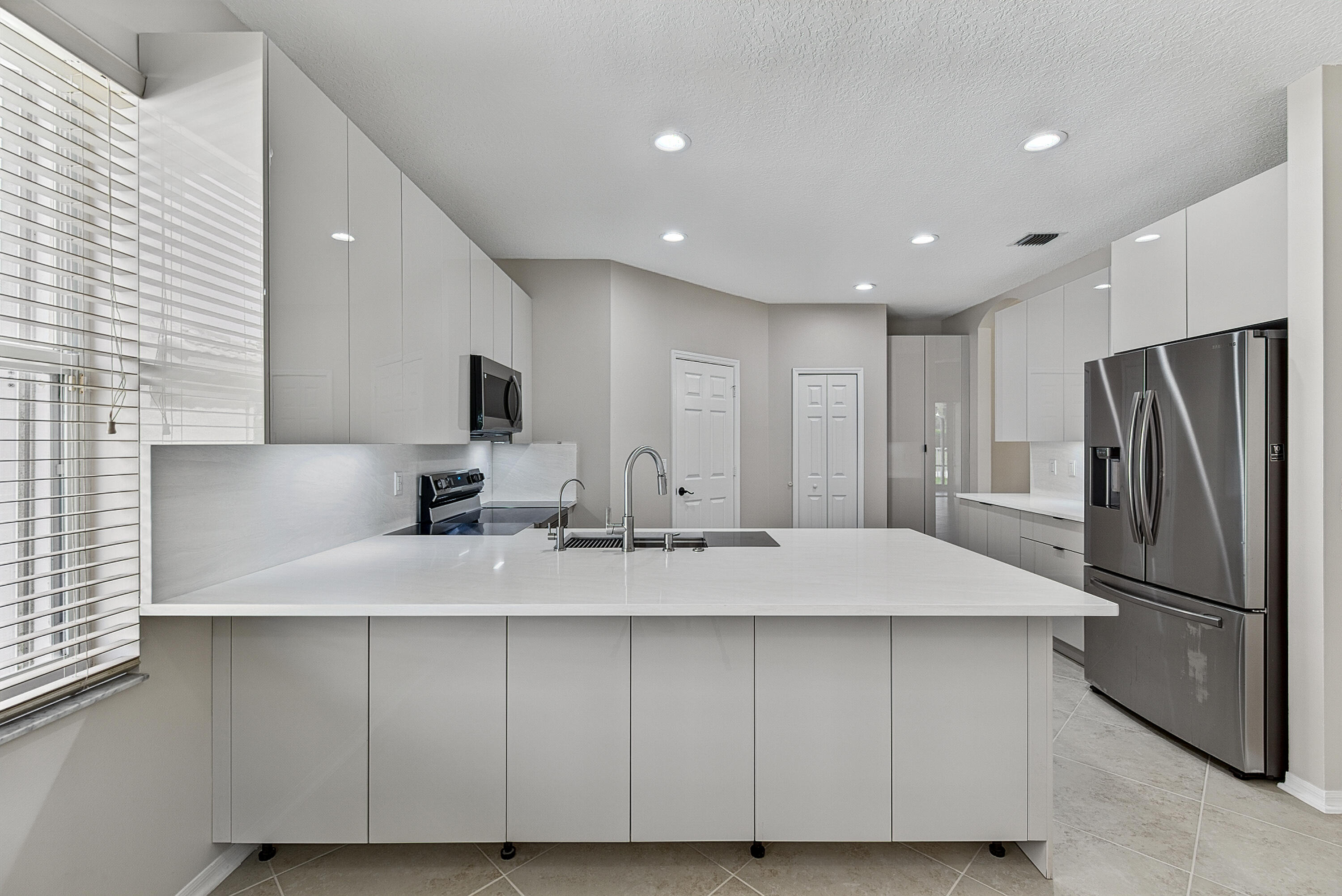 12325 Cascades Pointe Drive Boca Raton, FL 33428 - Photo 22 of 67 schirling-26