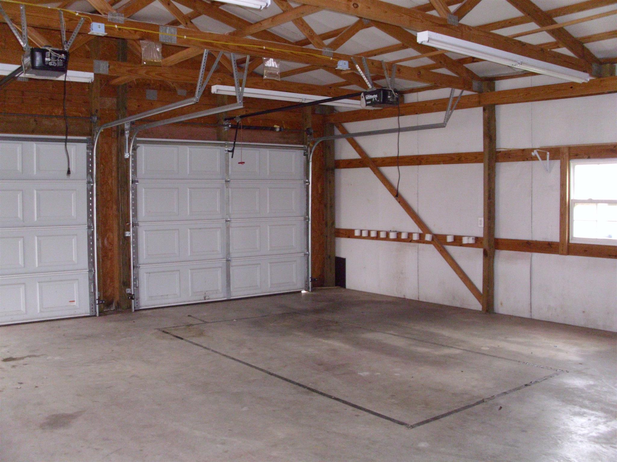 630 Coleytown Road Lafayette, TN 37083 - Photo 8 of 26 Another Interior View of Detached Garage
