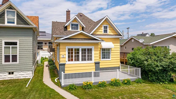$214,900 | 235 East Harvey Street, Ely, MN 55731