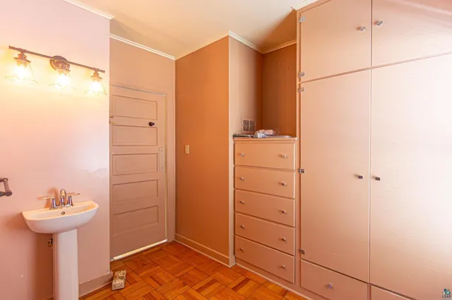 $224,900 | 235 East Harvey Street, Ely, MN 55731