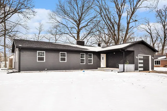 $214,900 | 416 West Cherry Tree Drive, Warsaw, IN 46582