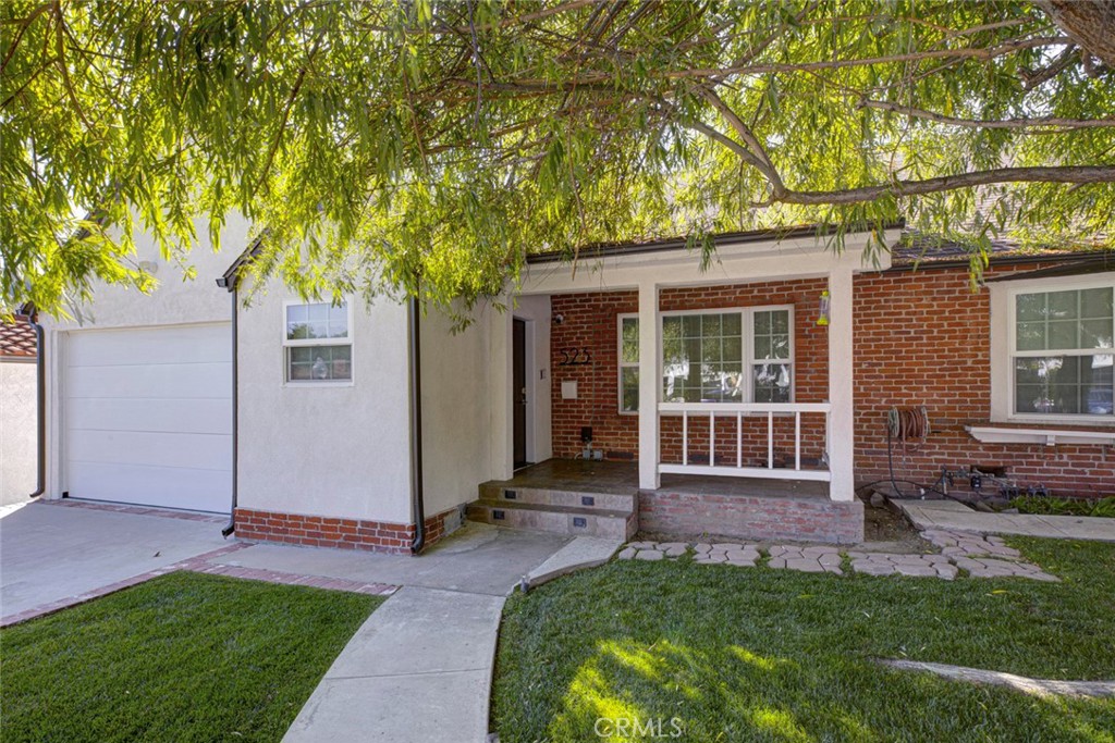 523 East Fairmount Road Burbank, CA 91501 - Photo 1 of 78 Front of the property