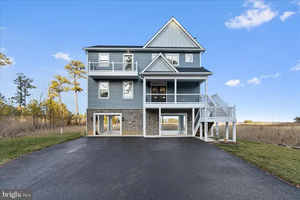 $1,299,998 | 16242 Thomas Road, Piney Point, MD 20674