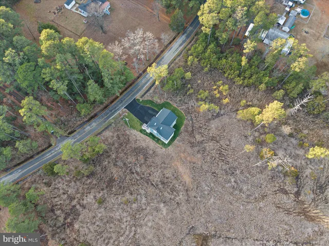 $1,399,998 | 16242 Thomas Road, Piney Point, MD 20674