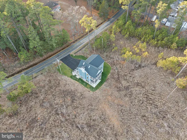 $1,399,998 | 16242 Thomas Road, Piney Point, MD 20674