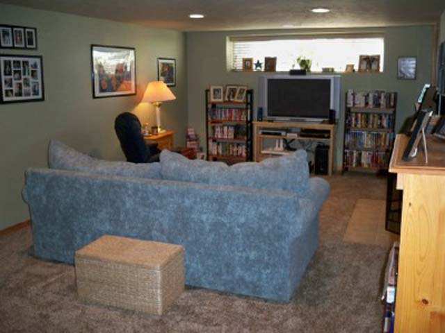 1019 North Fox Road Spokane Valley, WA 99206 - Photo 4 of 6 Gallery Image 4