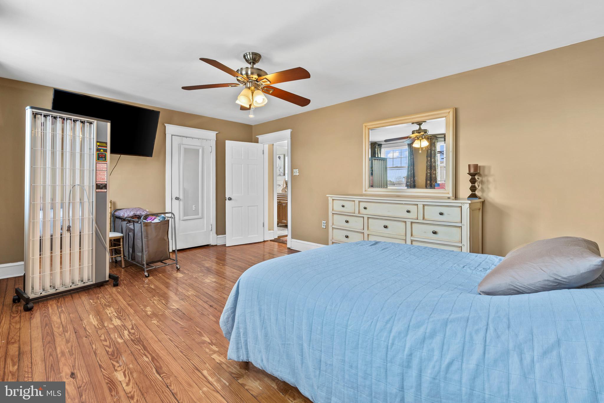 1901 Murray Street Philadelphia, PA 19115 - Photo 19 of 26 Bdrm 3