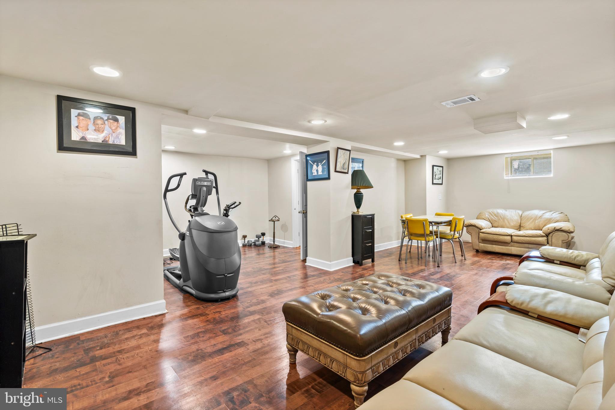 1901 Murray Street Philadelphia, PA 19115 - Photo 21 of 26 Finished basement