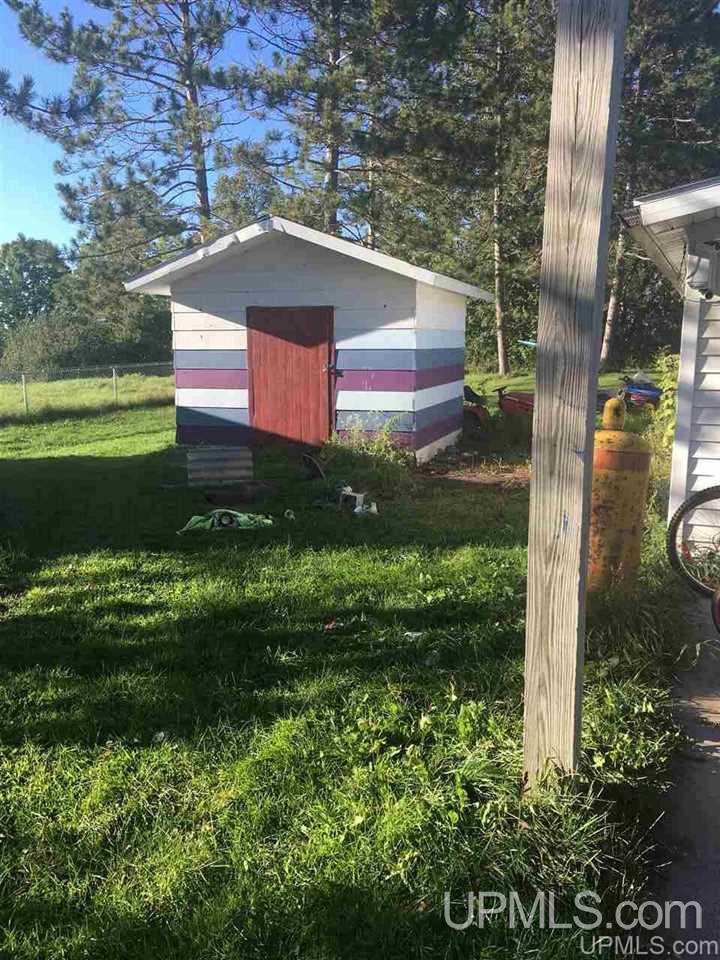 W5042 Metropolitan Road Felch, MI 49831 - Photo 32 of 36