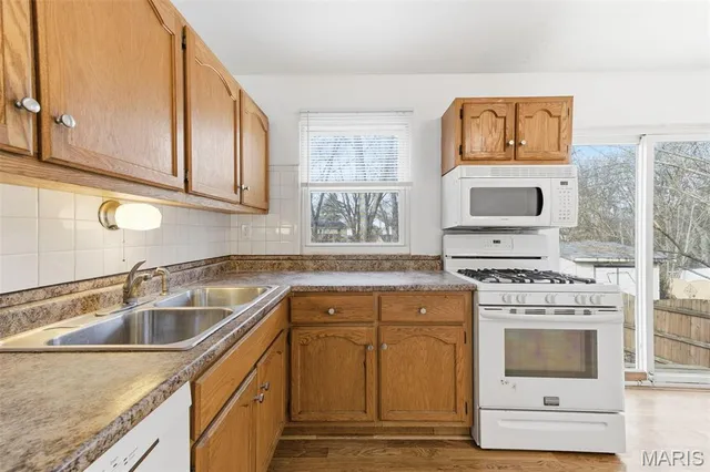 $199,999 | 37 Hunting Creek Road, St. Peters, MO 63376