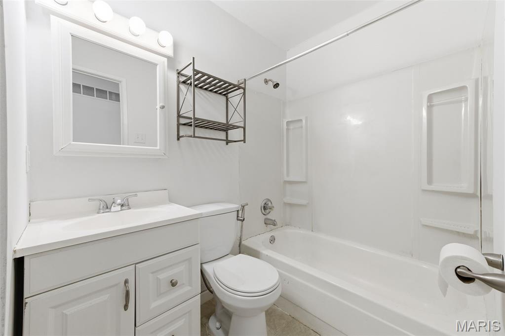 37 Hunting Creek Road St. Peters, MO 63376 - Photo 15 of 29