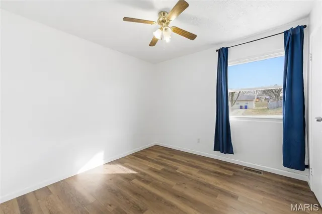 $199,999 | 37 Hunting Creek Road, St. Peters, MO 63376