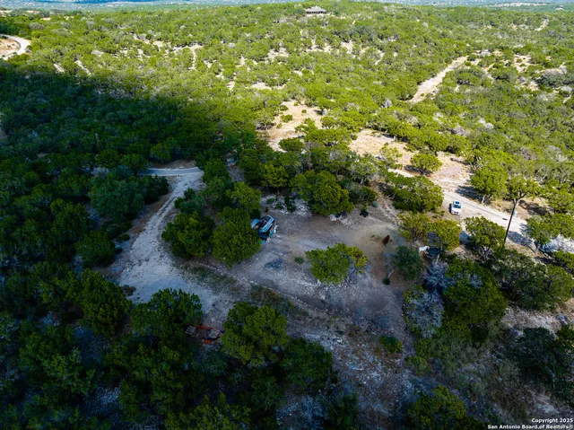 $1,645,000 | 320 Overland Trail West, Hunt, TX 78024