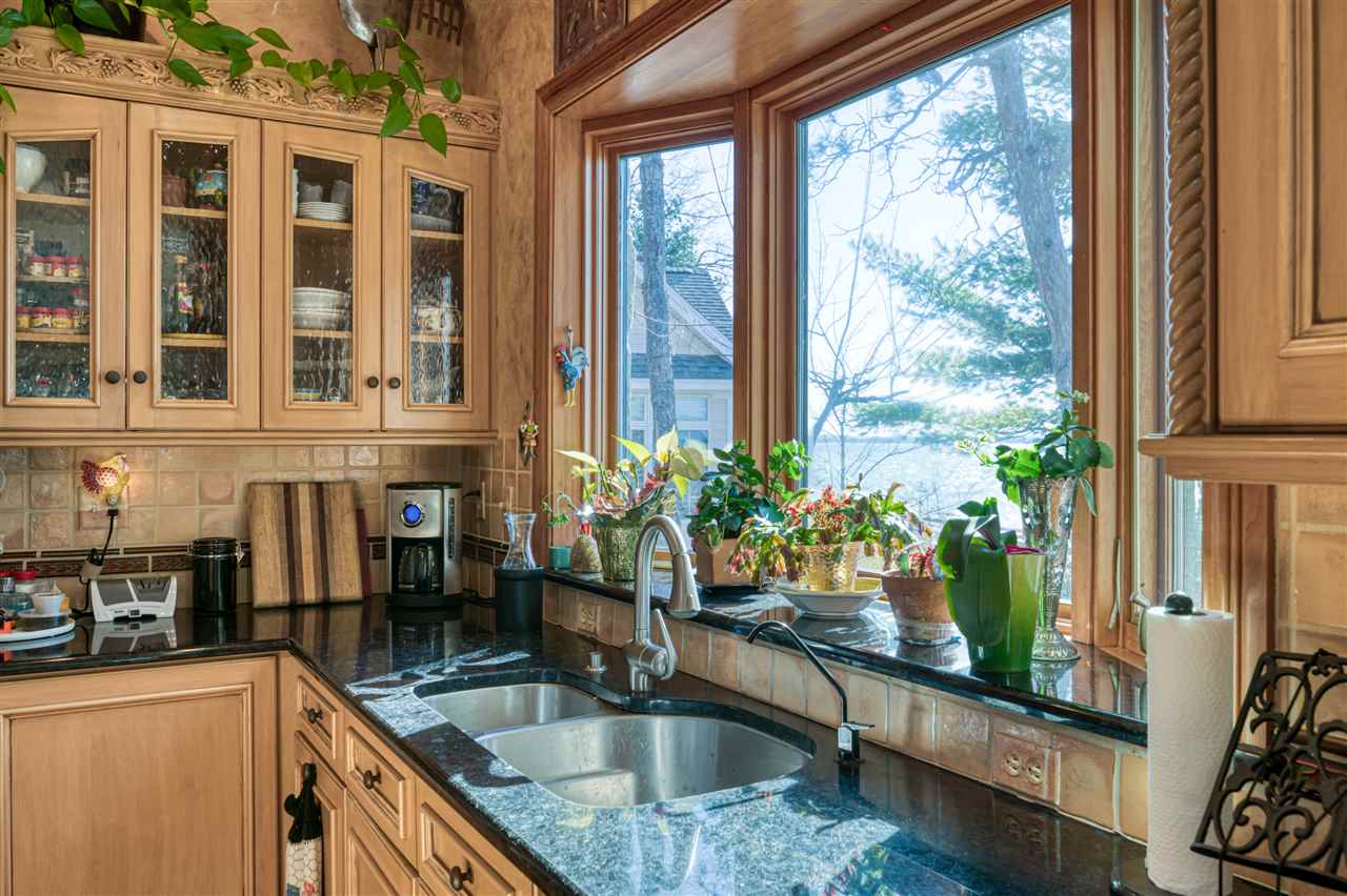 7201 Deepwater Point Road Williamsburg, MI 49690 - Photo 16 of 56 1888030-15.JPG