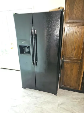 $225,000 | 3565 Evergreen Avenue, Indianapolis, IN 46205