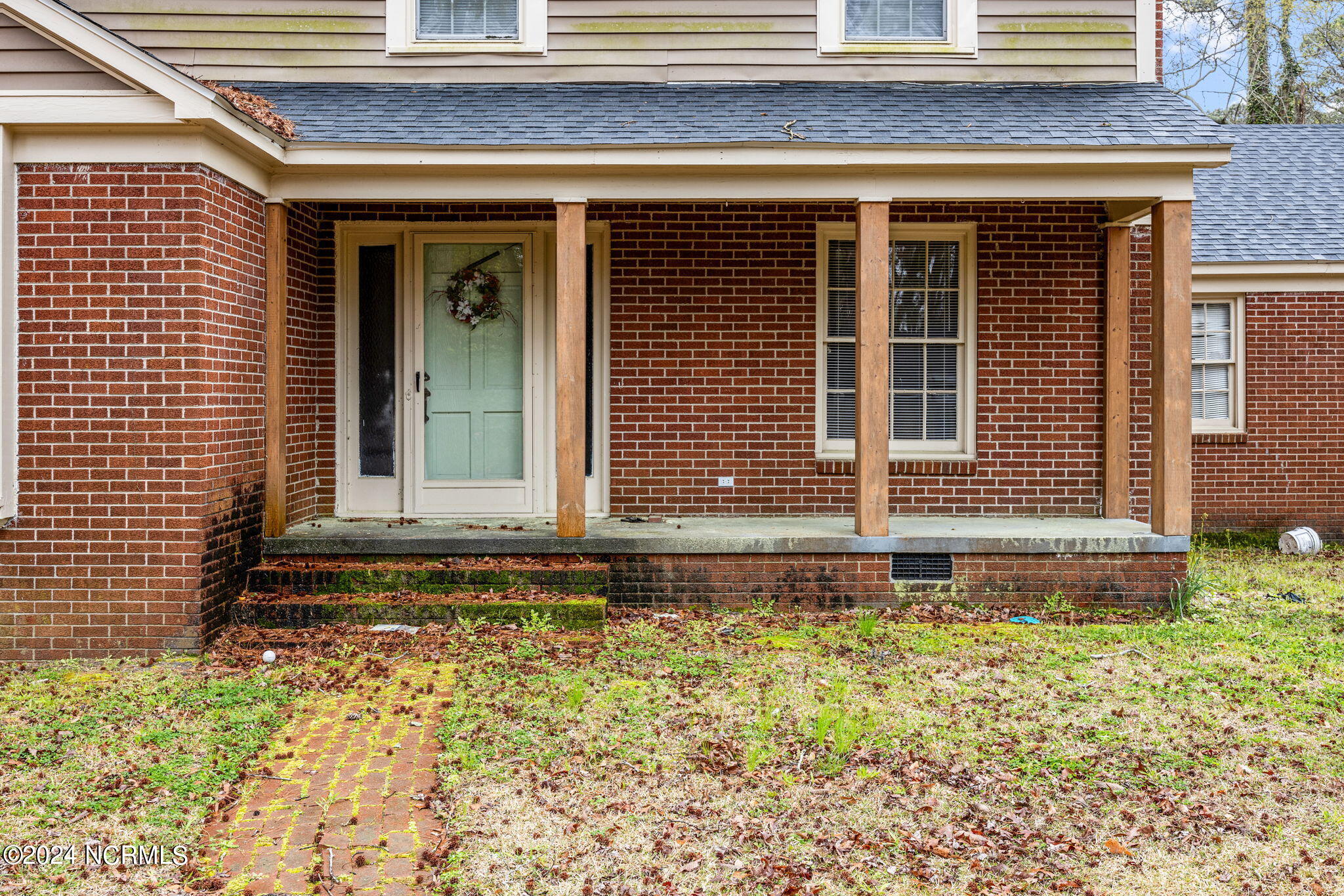 2203 Stallings Drive Kinston, NC 28504 - Photo 2 of 14 2-web-or-mls-470A0858