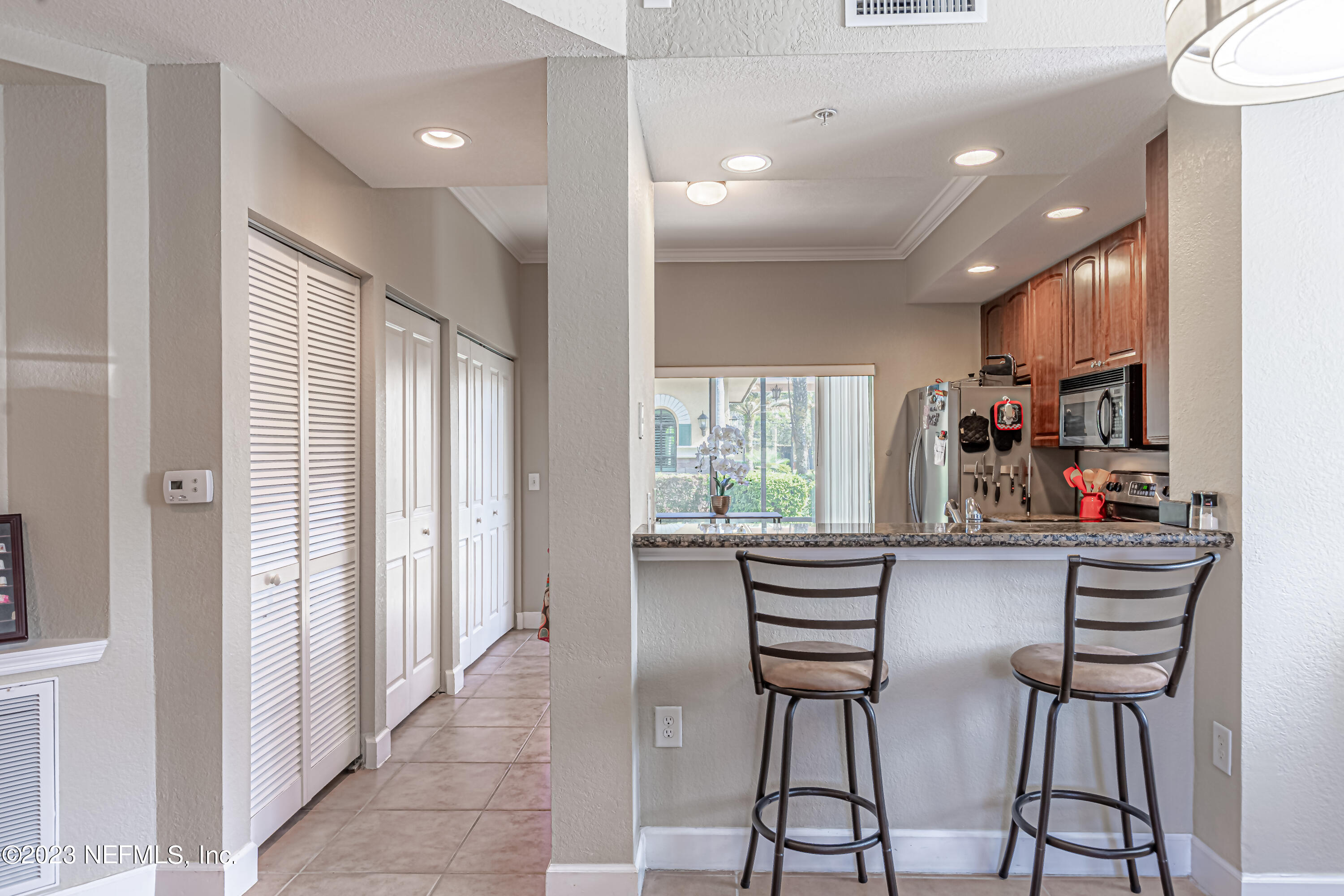 9745 Touchton Road, Unit 2005 Jacksonville, FL 32246 - Photo 13 of 30 13-Kitchen