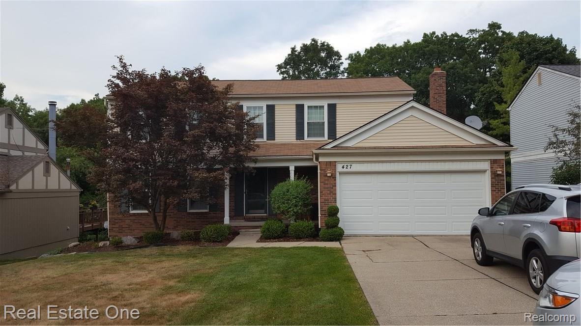 427 Whitney Drive Rochester, MI 48307 - Photo 1 of 13 20160811_190744.jpg