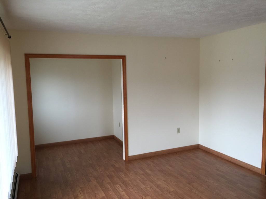 158 Sandwich Road Wareham, MA 02571 - Photo 5 of 17 Gallery Image 5