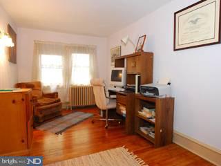 25 Meadowbrook Road Havertown, PA 19083 - Photo 5 of 6