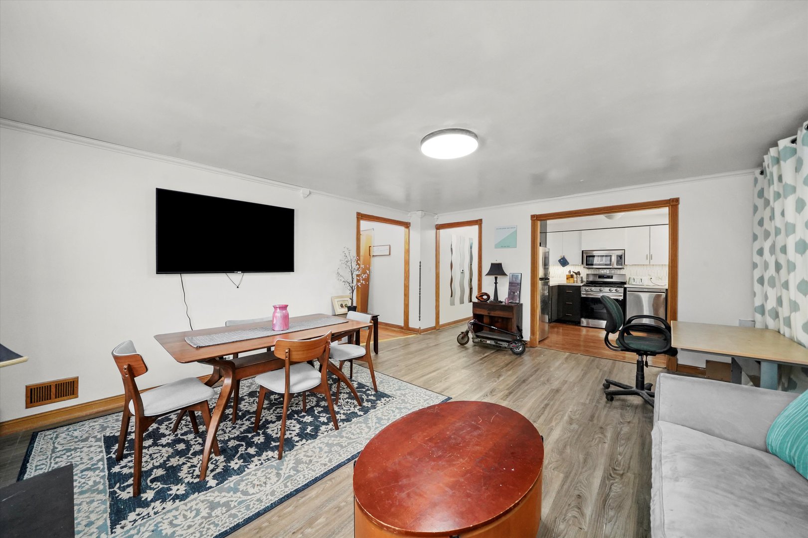 1321 Brummel Street Evanston, IL 60202 - Photo 9 of 33