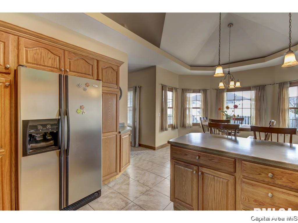 1404 Old Crows Way Springfield, IL 62712 - Photo 19 of 35