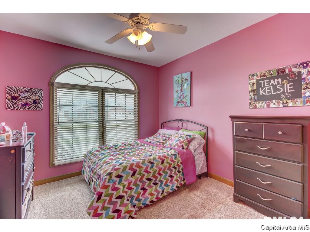 1404 Old Crows Way Springfield, IL 62712 - Photo 28 of 35