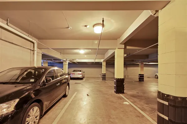 $4,600 | 704 Clinton Street, Unit 3D, Hoboken, NJ 07030