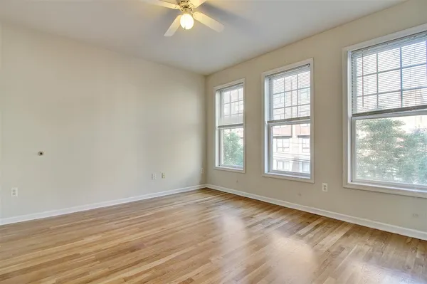 $4,600 | 704 Clinton Street, Unit 3D, Hoboken, NJ 07030