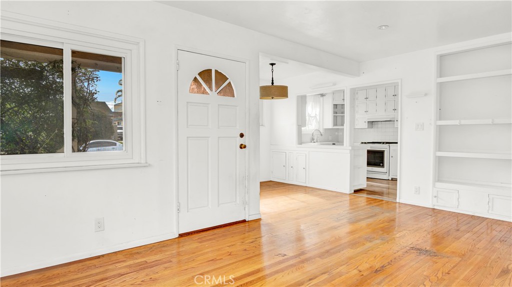 4485 West 142nd Street Hawthorne, CA 90250 - Photo 5 of 44
