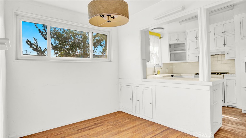 4485 West 142nd Street Hawthorne, CA 90250 - Photo 9 of 44
