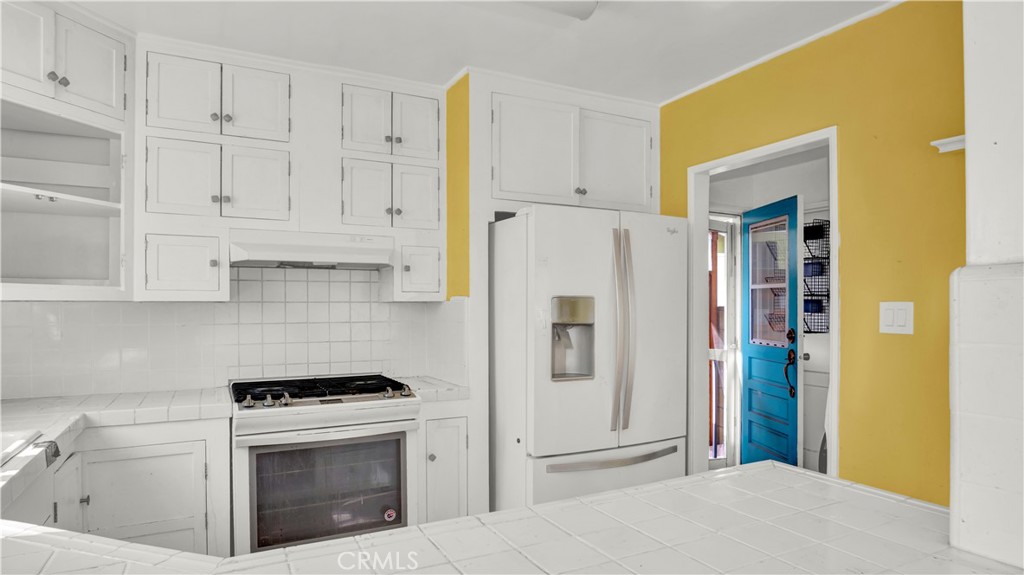 4485 West 142nd Street Hawthorne, CA 90250 - Photo 10 of 44