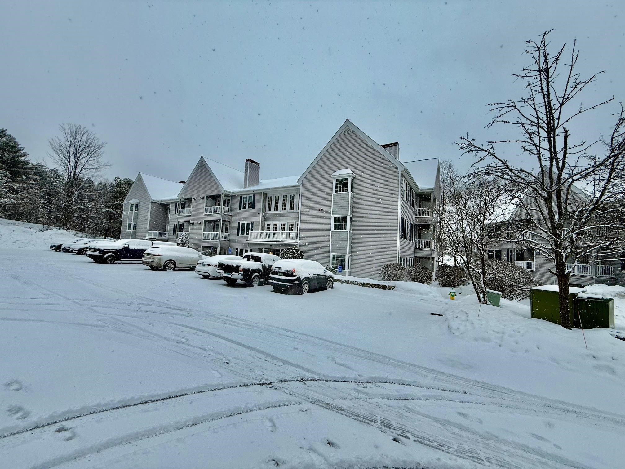 185 Eastern Avenue, Unit 202 Manchester, NH 03104 - Photo 5 of 23