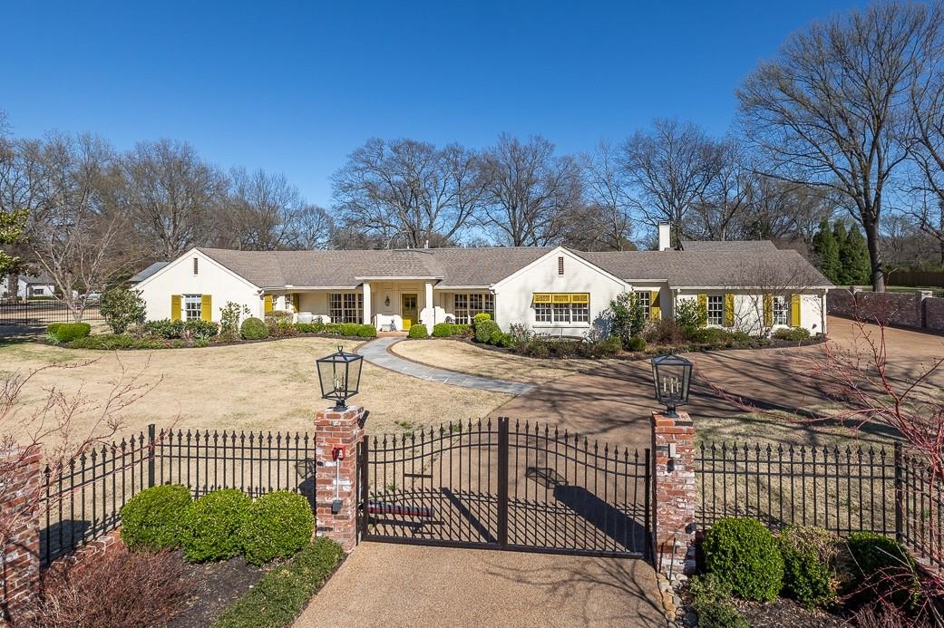 a view of house and outdoor space
