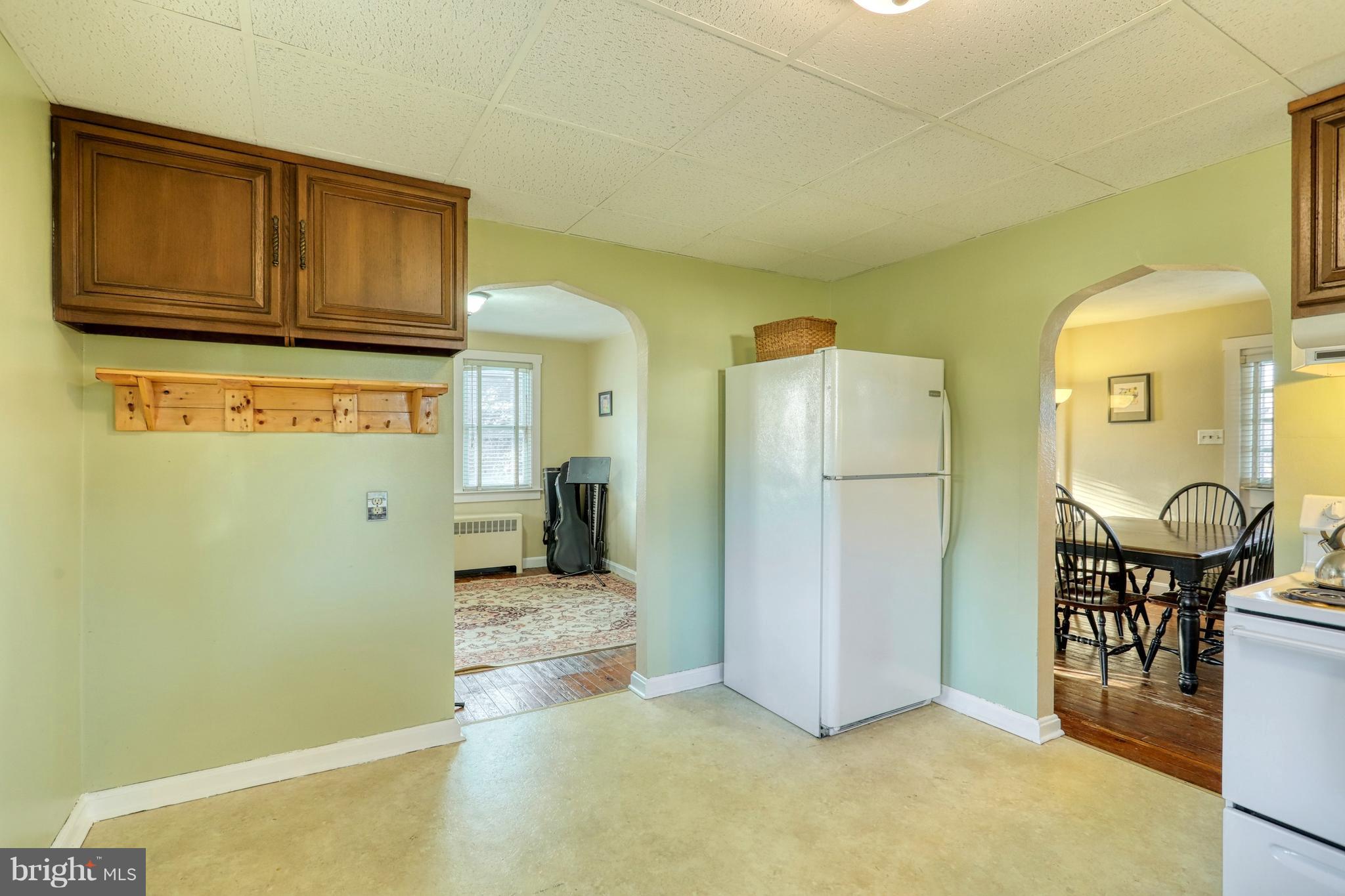 810 Lombard Road Red Lion, PA 17356 - Photo 8 of 31 Gallery Image 8