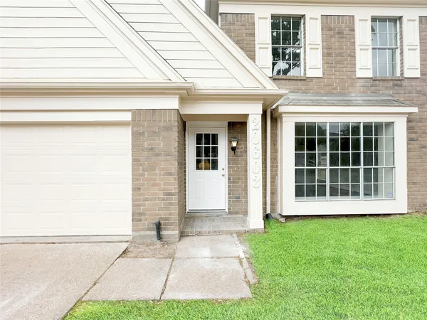 $2,150 | 20603 Apache Lake Drive, Katy, TX 77449