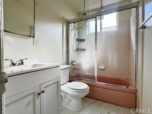 $4,000 | 25225 Eshelman Avenue, Lomita, CA 90717