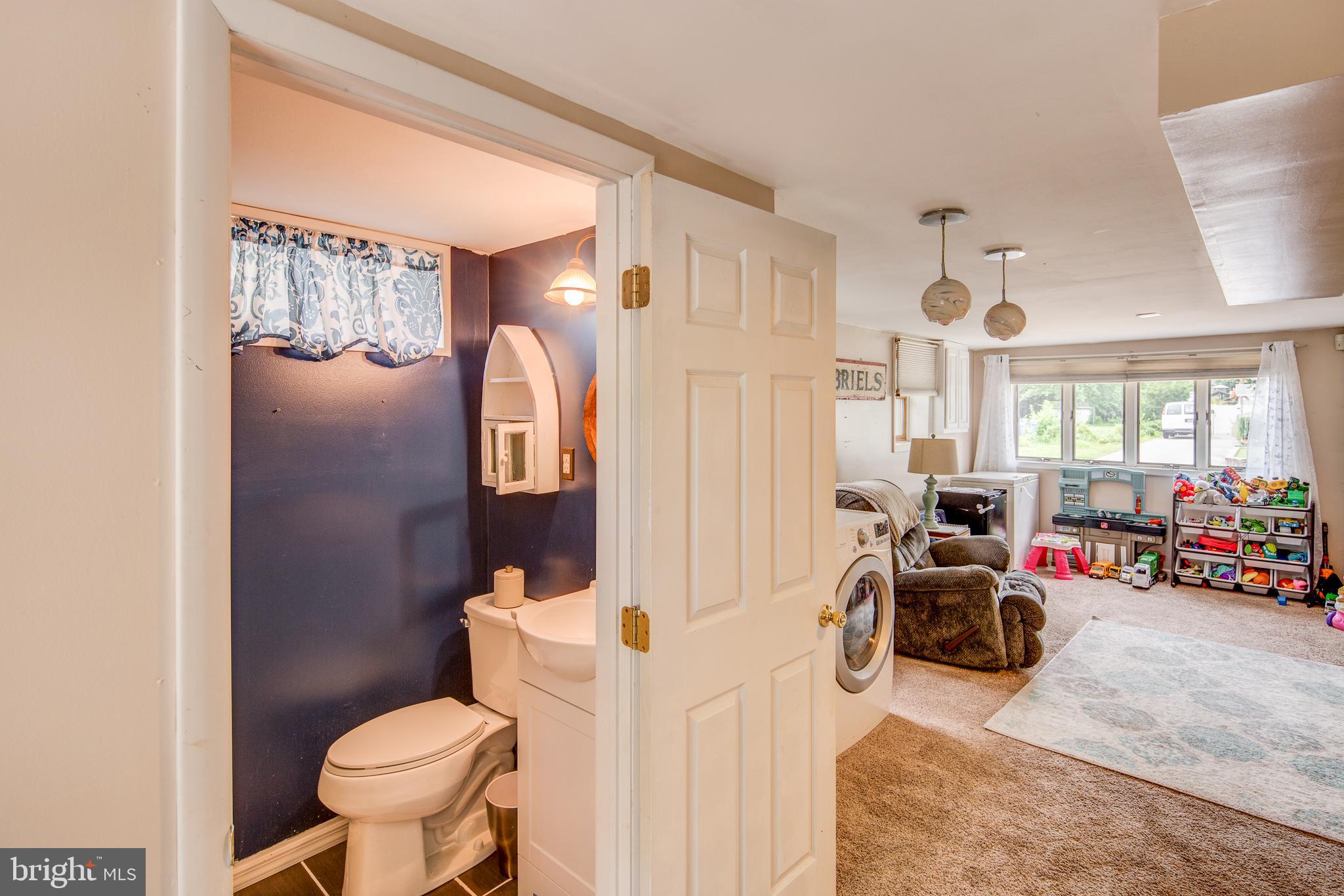 415 Dickinson Road Glassboro, NJ 08028 - Photo 12 of 20