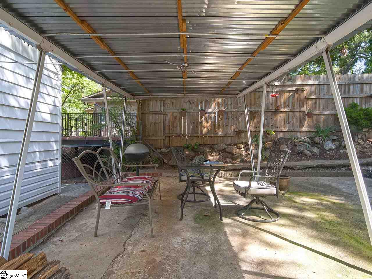 109 Nicholtown Road Greenville, SC 29607 - Photo 30 of 35