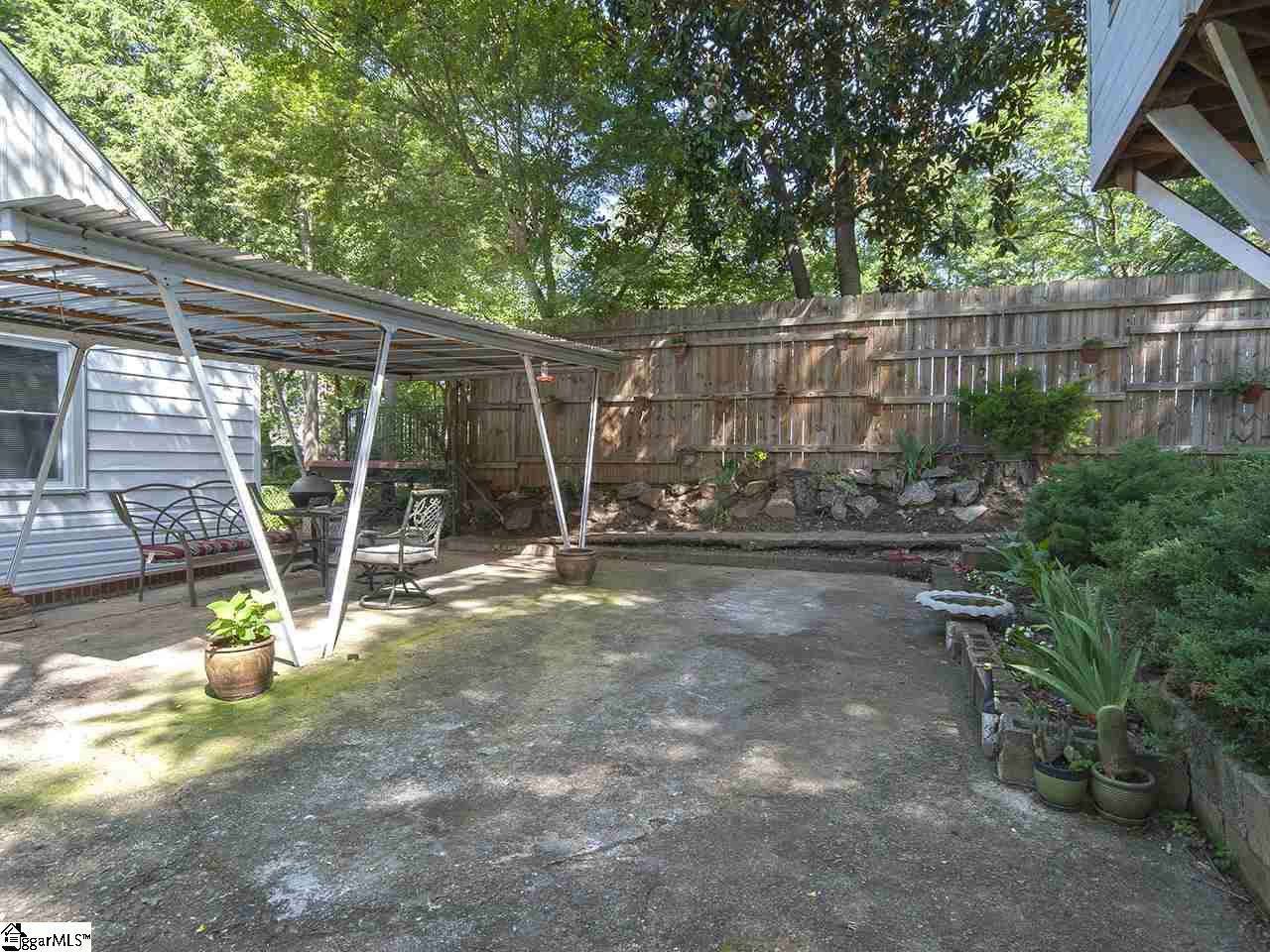 109 Nicholtown Road Greenville, SC 29607 - Photo 31 of 35