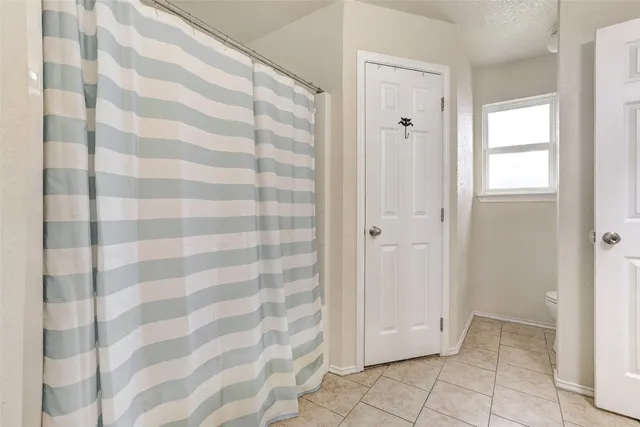 $243,900 | 605 Copper Court, Jarrell, TX 76537