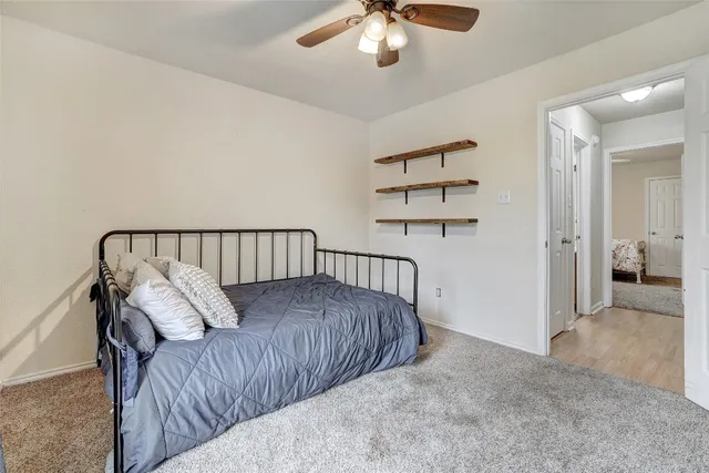 $243,900 | 605 Copper Court, Jarrell, TX 76537