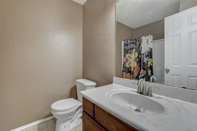 $243,900 | 605 Copper Court, Jarrell, TX 76537