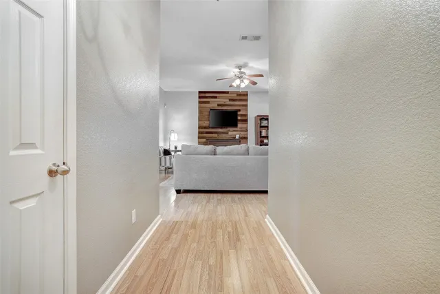 $243,900 | 605 Copper Court, Jarrell, TX 76537